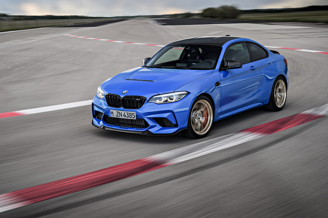 SMALL_P90374205_highRes_the-all-new-bmw-m2-c